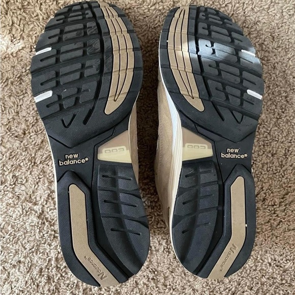 New Balance 992 “Tan” size 10 - Picture 4 of 4